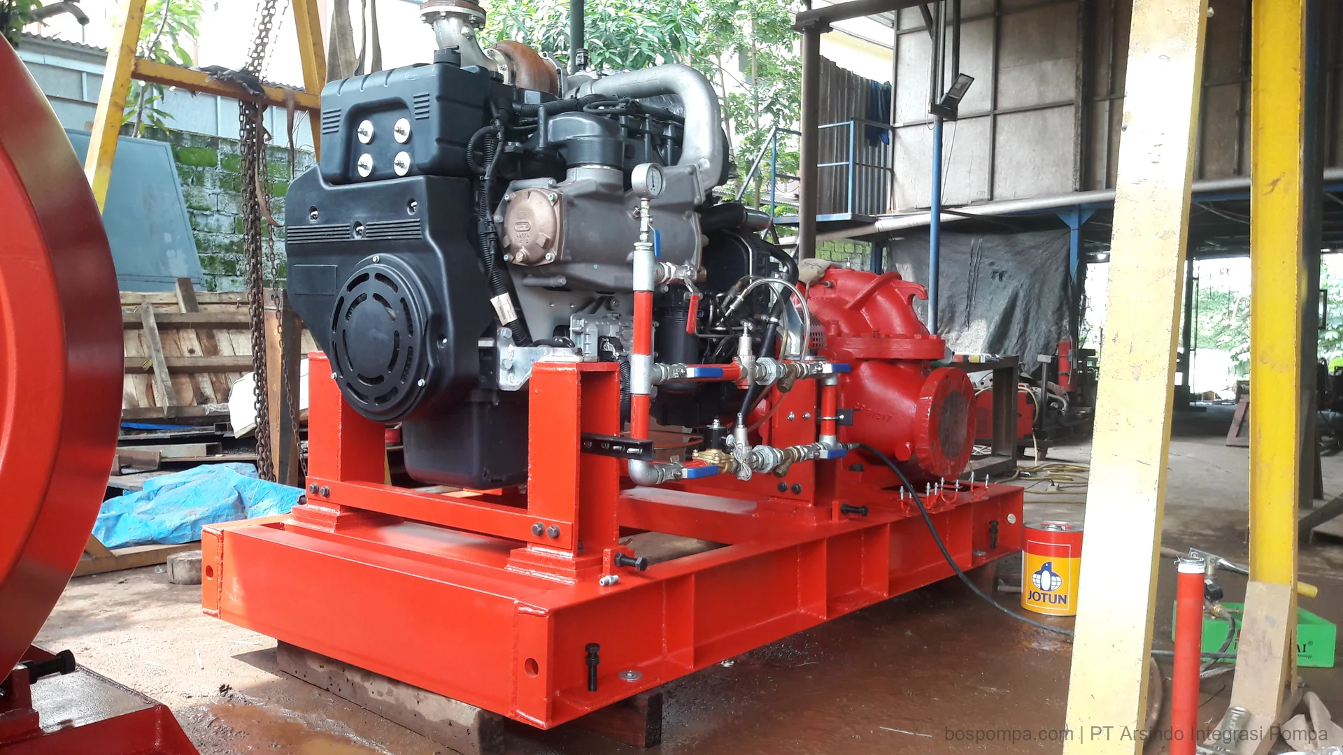 Fire pump lapangan